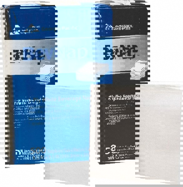 Dixie 1/4-Fold 1-Ply Beverage Napkin, 9.5